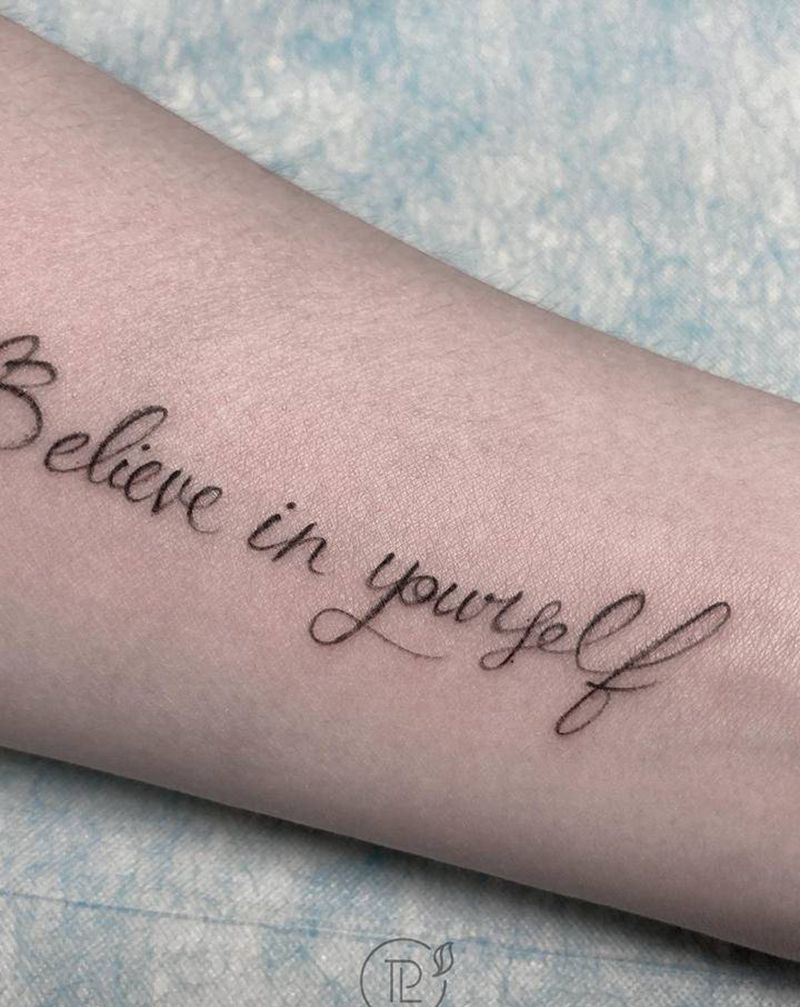 字母纹身纹身图片_手部手臂纹身图案