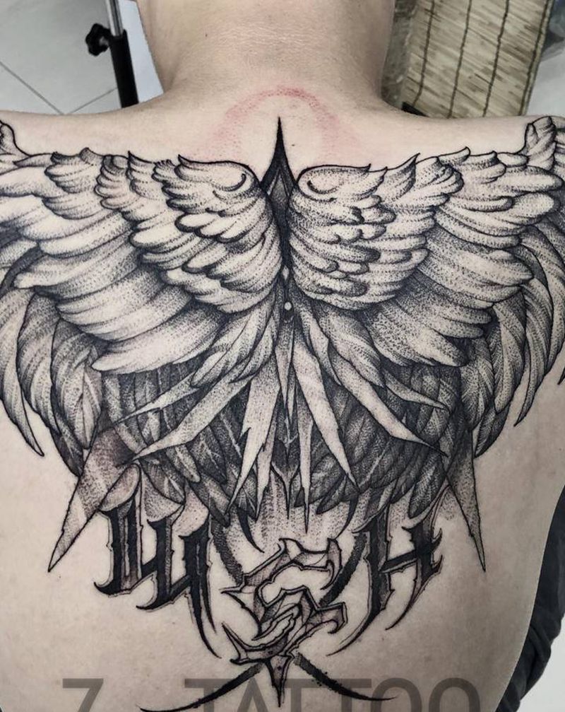 翅膀纹身图片_肩部背部点刺翅膀纹身图案