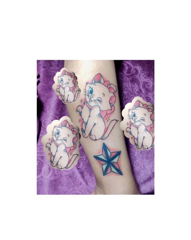 卡通纹身图片_腿部New School纹身图案