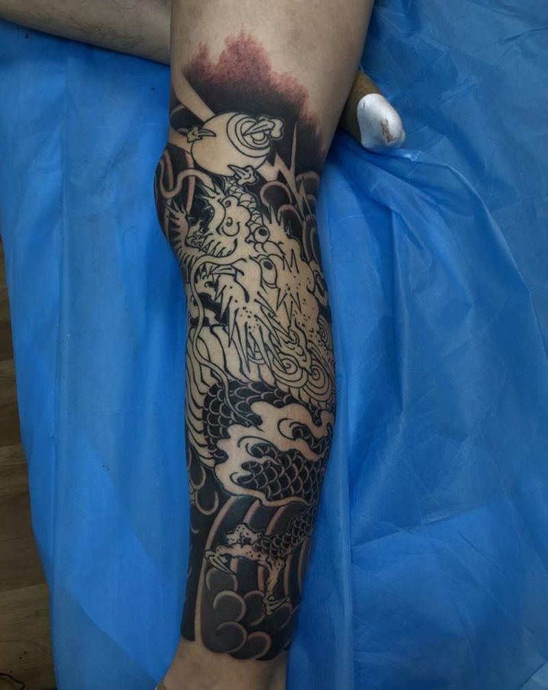 包小腿龙纹身图片_脚部腿部老传统龙纹身图案
