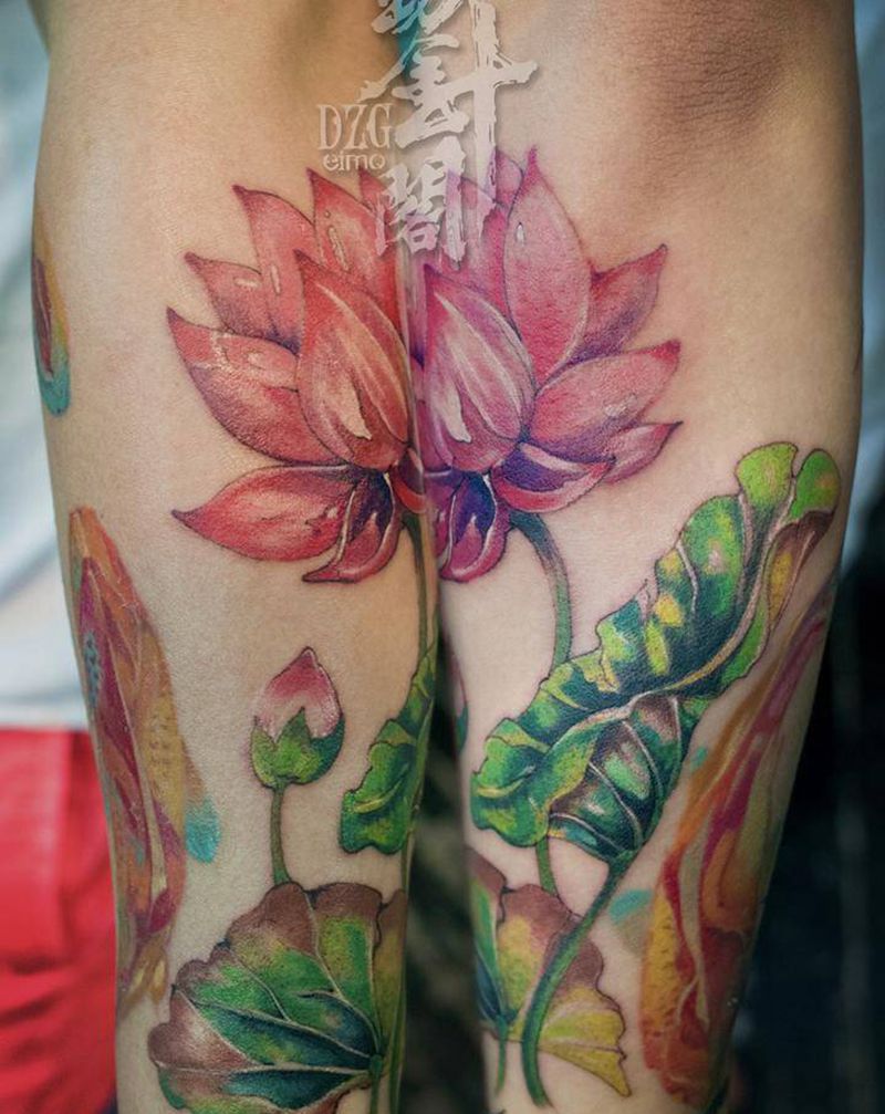 初莲纹身图片_手臂水墨莲花荷花纹身图案