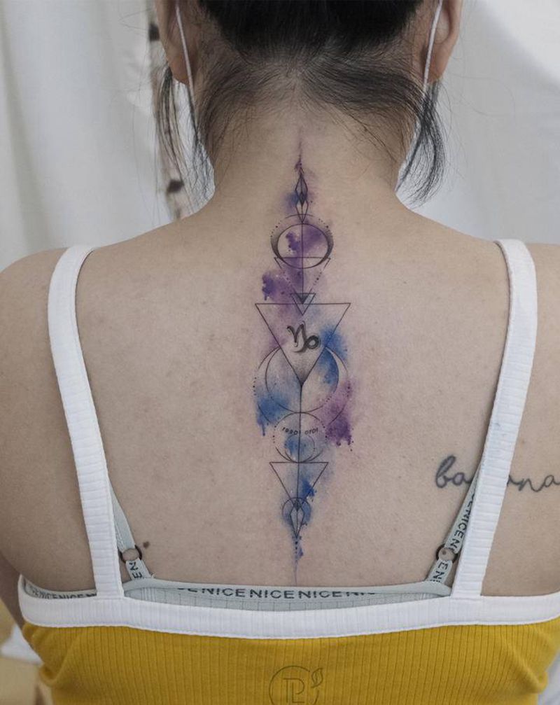 水彩几何纹身纹身图片_背部肩部水彩几何纹身图案