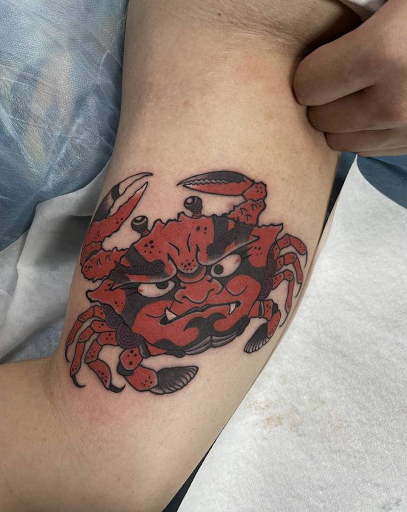 螃蟹纹身图片_手臂手部老传统新传统纹身图案