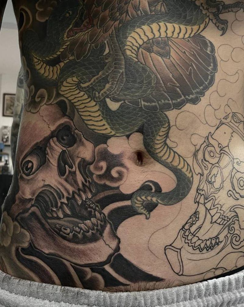 未完待续纹身图片_腹部腰部新传统纹身图案