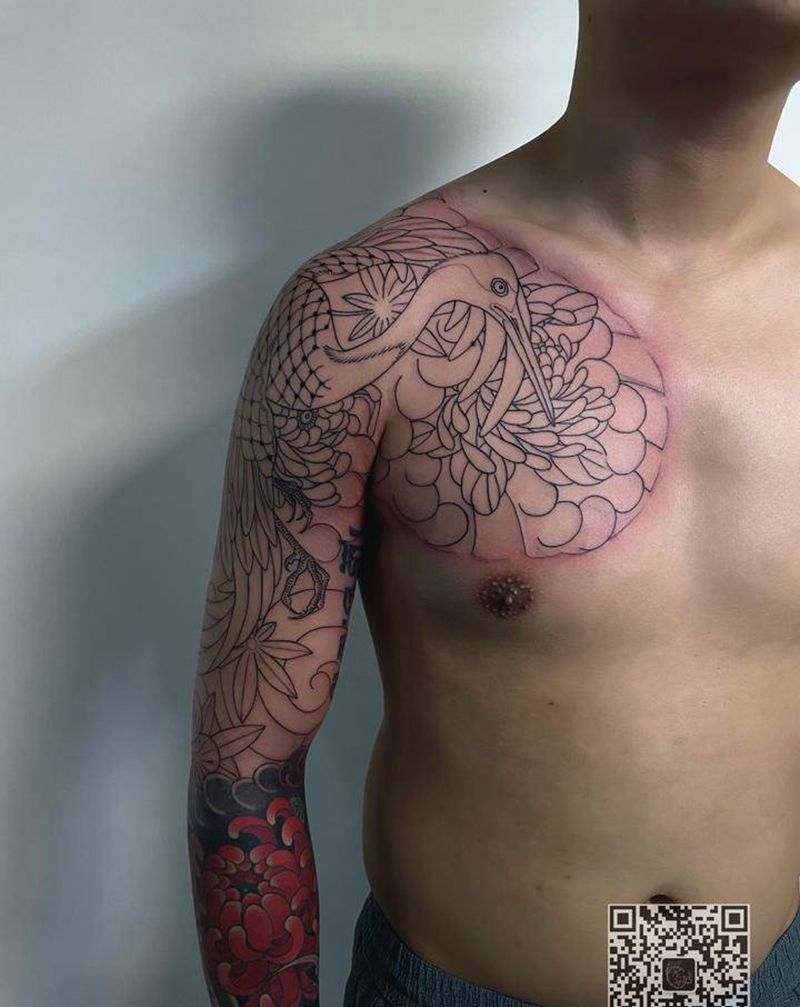 仙鹤半胛未完纹身图片_手臂胸部新传统老传统仙鹤纹身图案