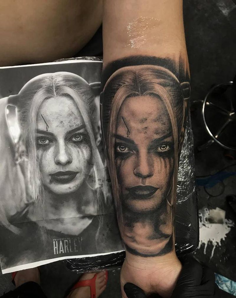 小丑女！纹身图片_手臂欧美写实纹身图案