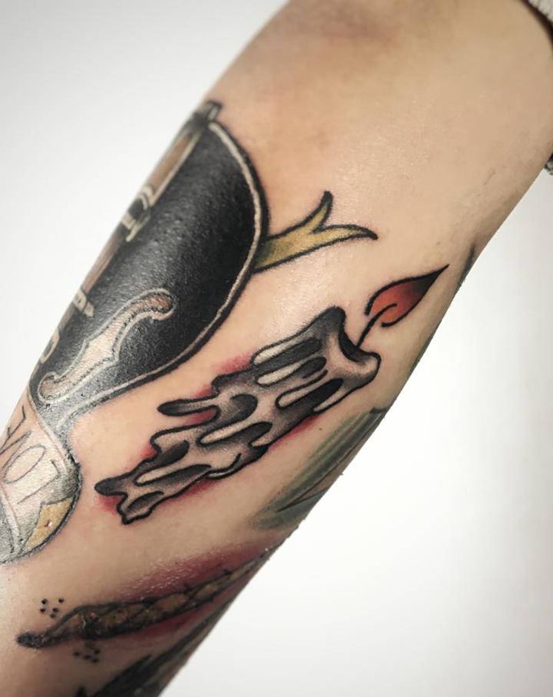 蜡烛纹身图片_Old School纹身图案