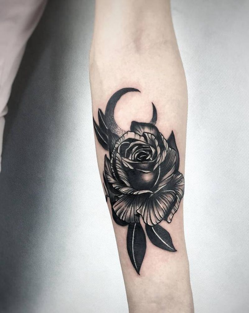 暗黑花纹身图片_手臂纹身图案