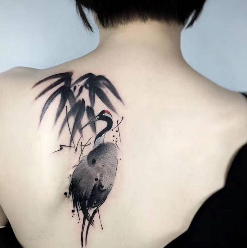 鹤纹身图片_水墨纹身图案