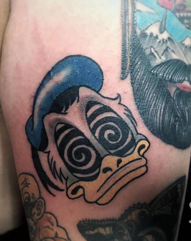 唐老鸭纹身图片_Old School纹身图案