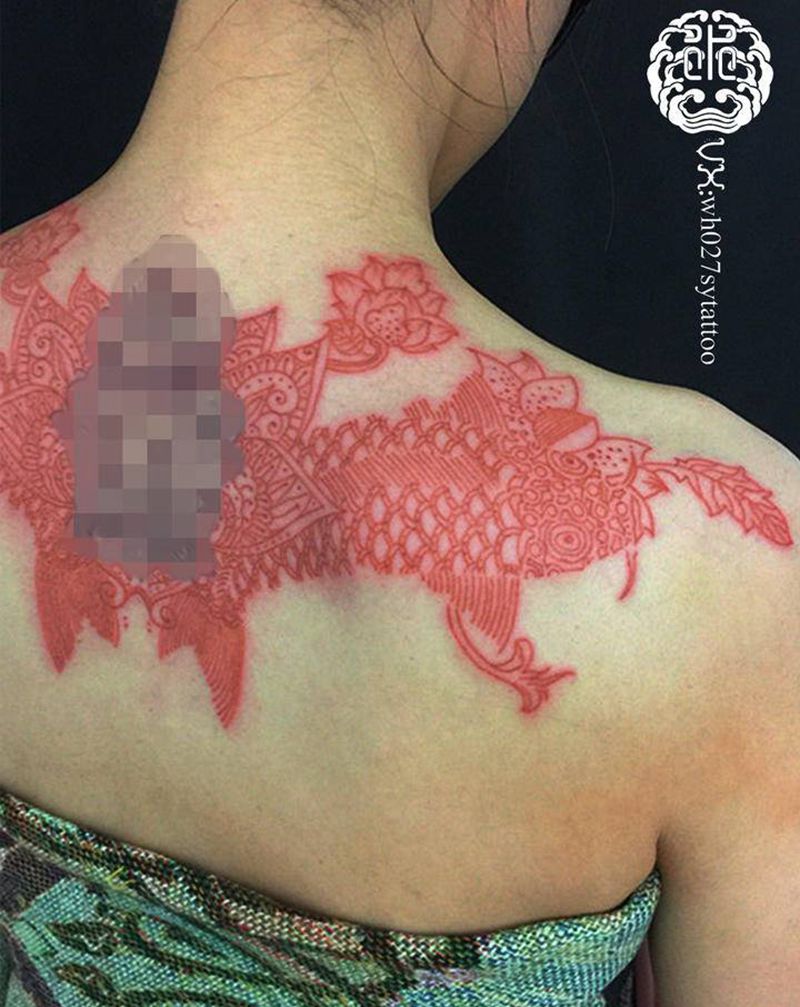 梵花纹身图片_背部几何图腾莲花鲤鱼双鱼纹身图案