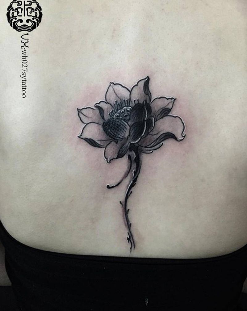 莲花纹身图片_背部新传统莲花荷花纹身图案