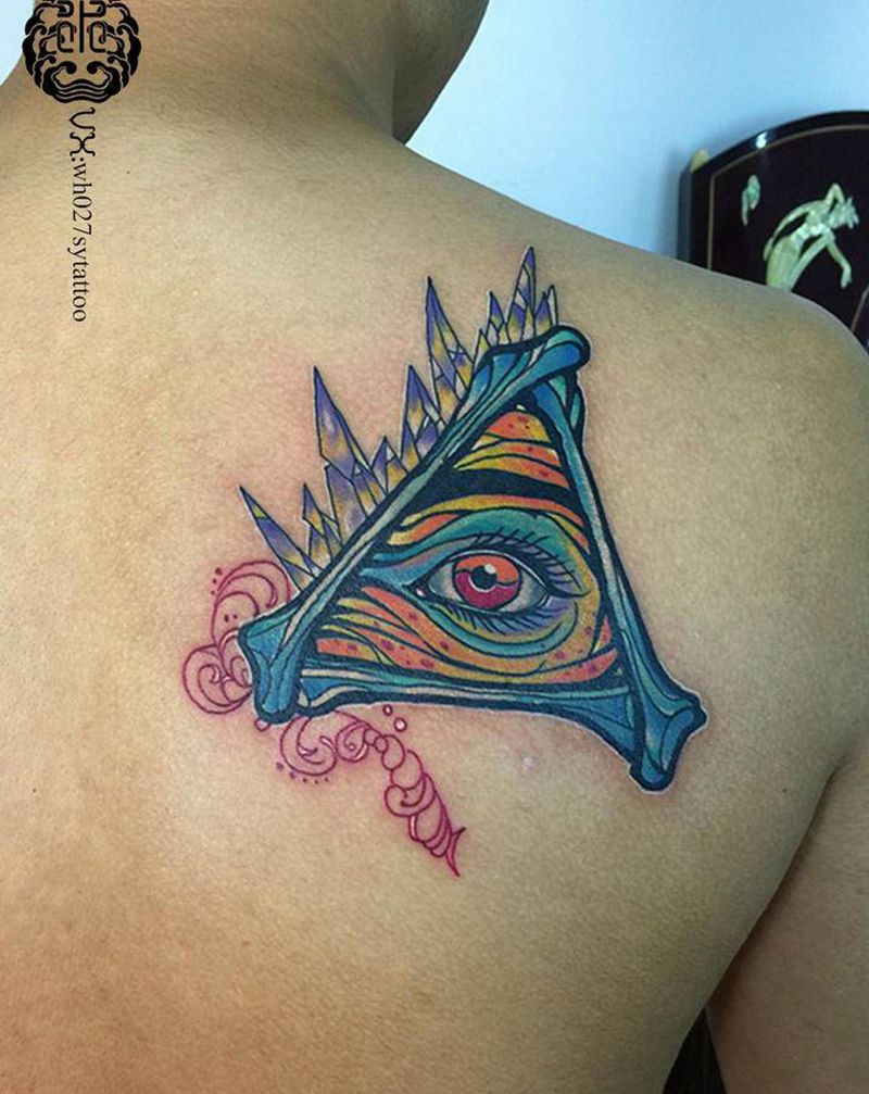 上帝之眼纹身图片_肩部New School上帝之眼纹身图案