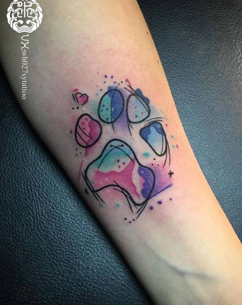 狗爪纹身图片_手臂水彩狗狗爪纹身图案