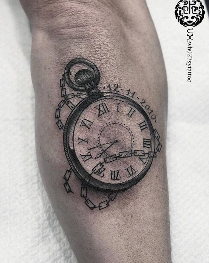 怀表纹身图片_手臂欧美写实怀表表时间纹身图案