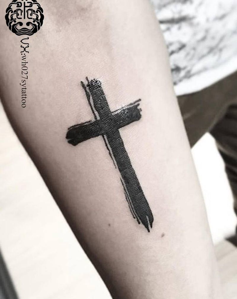 十字架纹身图片_手臂图腾十字架纹身图案