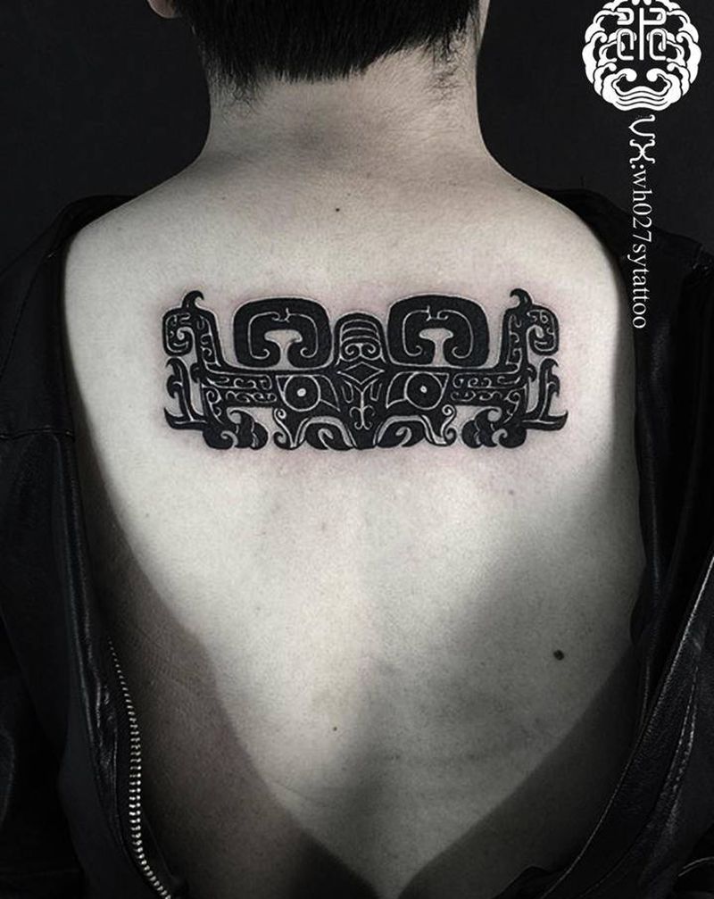 饕餮纹纹身图片_背部图腾饕餮饕餮纹纹身图案