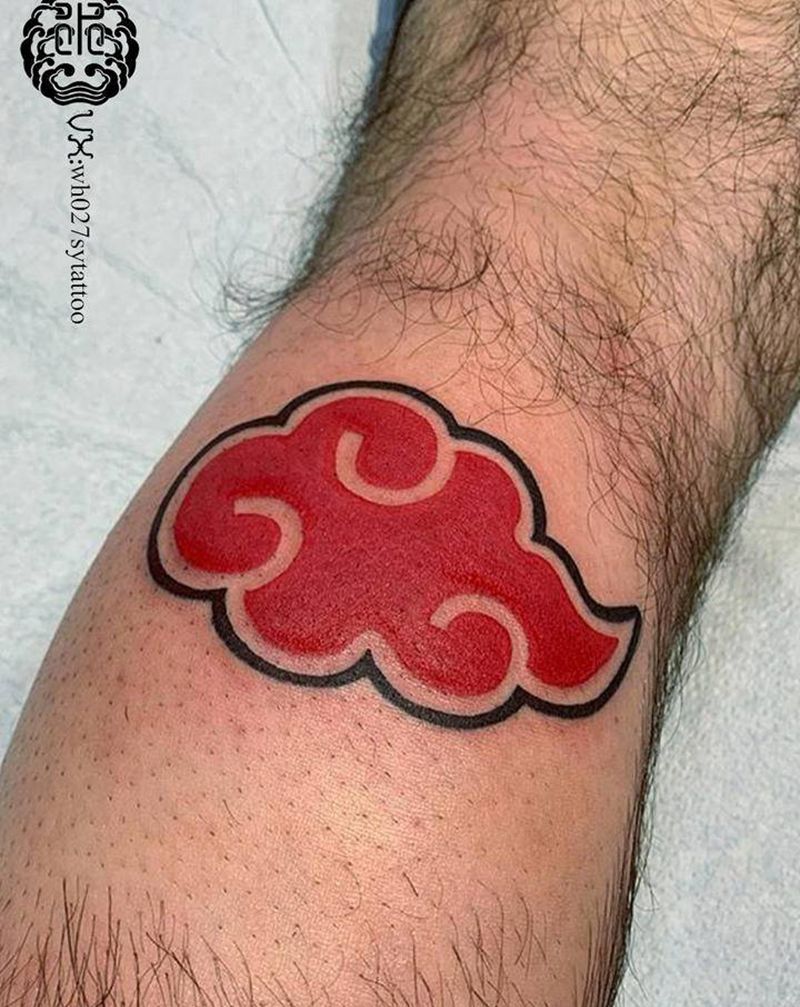 祥云纹身图片_腿部老传统云纹身图案