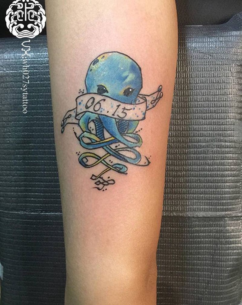 章鱼纹身图片_手臂水彩章鱼纹身图案