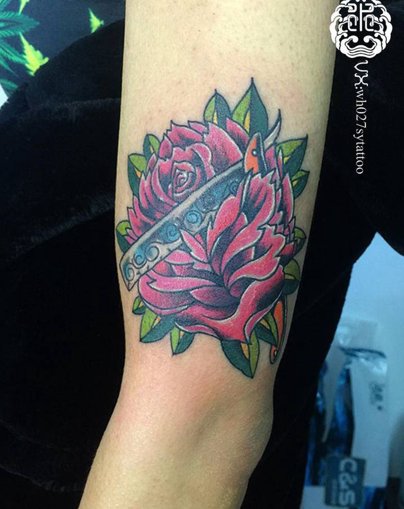 school剃刀玫瑰纹身图片_手臂New School玫瑰剃刀纹身图案