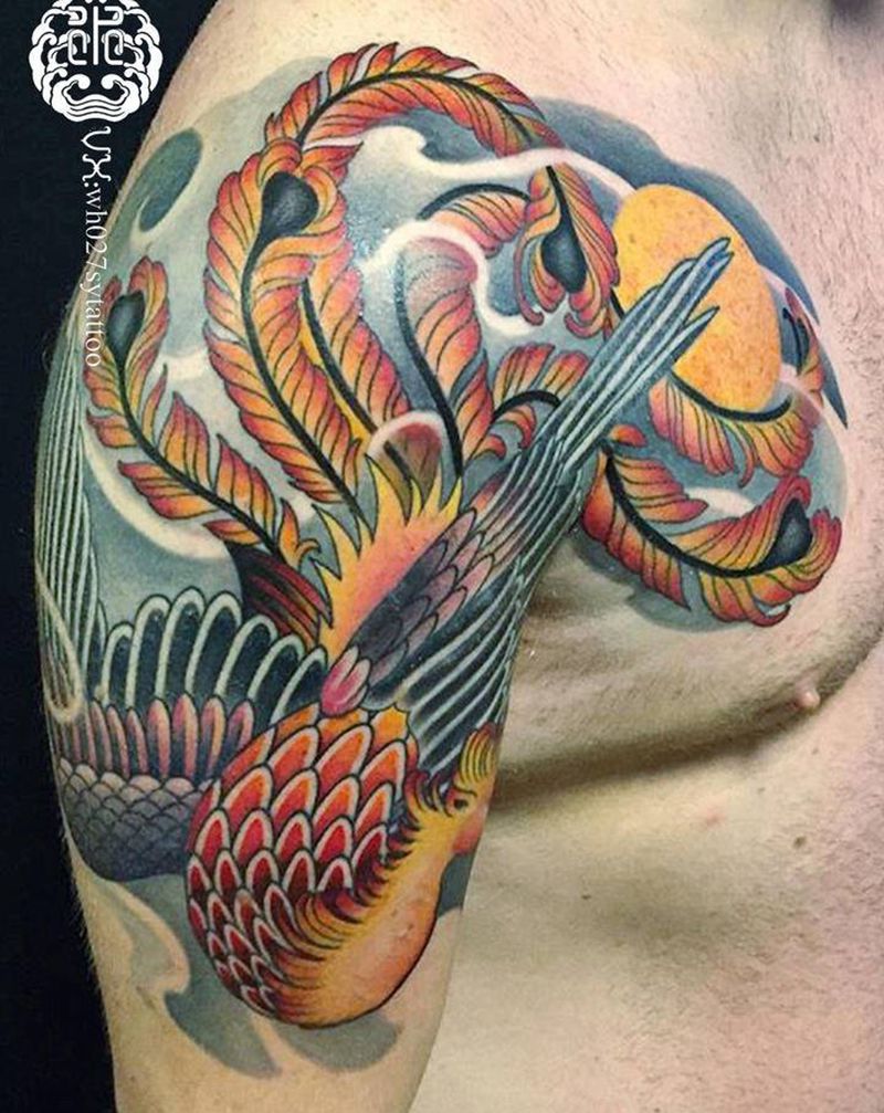 凤凰纹身图片_手臂胸部老传统凤凰纹身图案