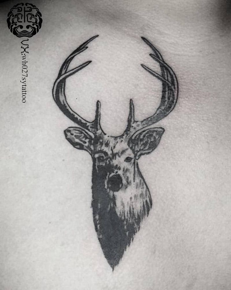 鹿纹身图片_胸部欧美写实鹿鹿头纹身图案