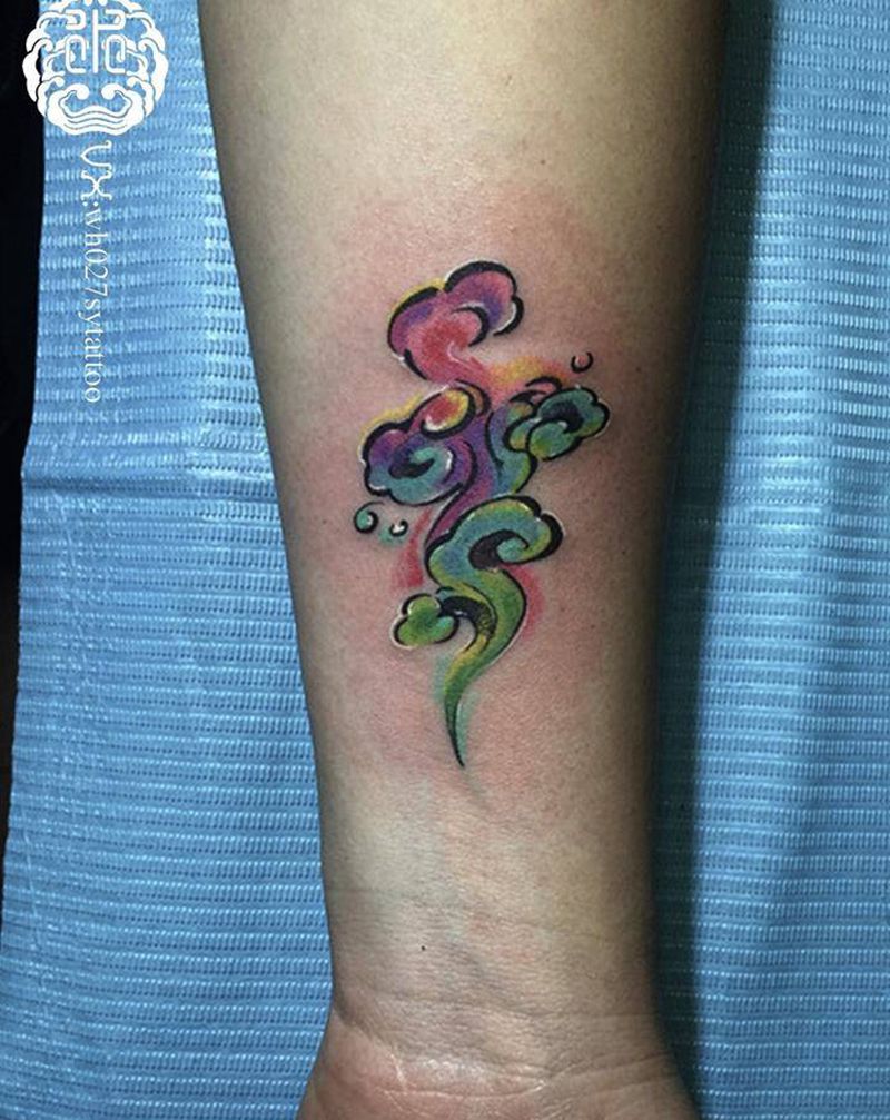 祥云纹身图片_水彩New School云祥云纹身图案