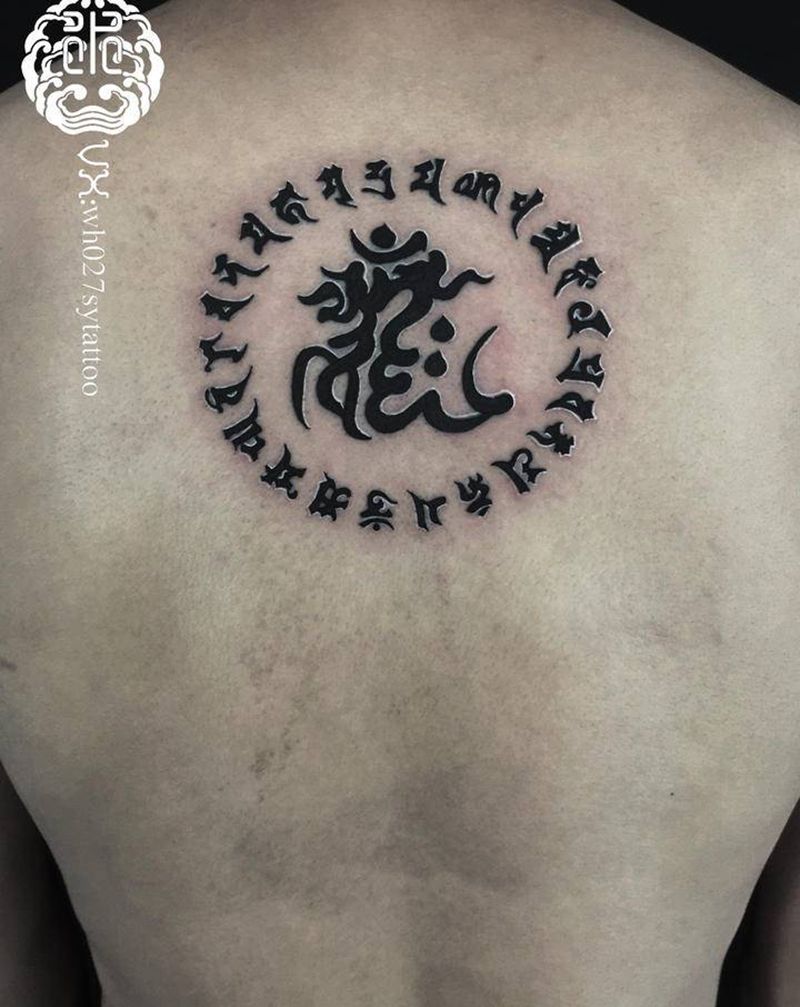 龙纹身图片_背部图腾龙梵文纹身图案