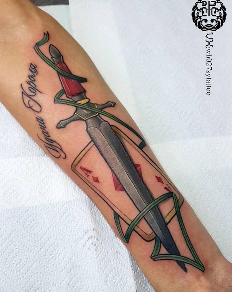 方块A/骑士剑纹身图片_手臂New School扑克剑纹身图案