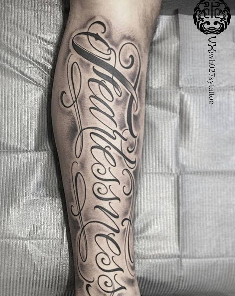 花体字纹身图片_腿部花体字纹身图案