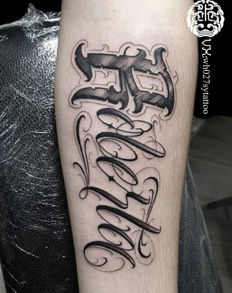 花体字纹身图片_手臂花体字纹身图案
