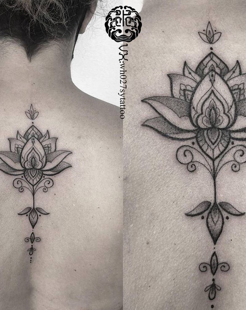梵莲纹身图片_背部几何点刺莲花梵莲纹身图案