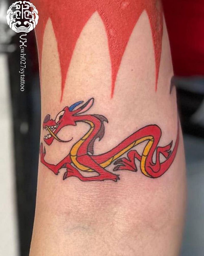 红龙-mushu纹身图片_手臂New School龙纹身图案