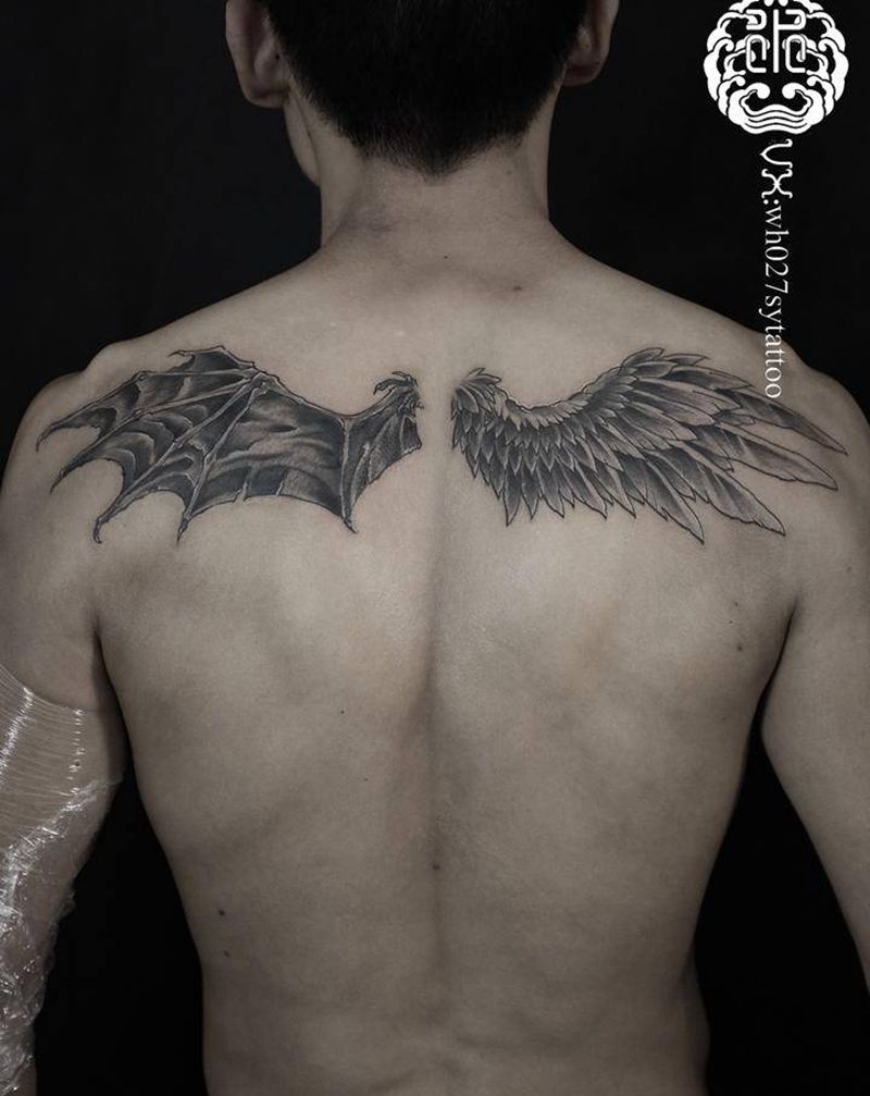 翅膀纹身图片_背部欧美写实翅膀天使翅膀恶魔翅膀纹身图案
