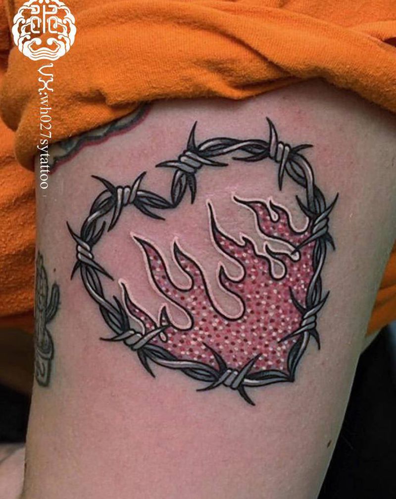 荆棘心纹身图片_手臂Old School心荆棘火纹身图案