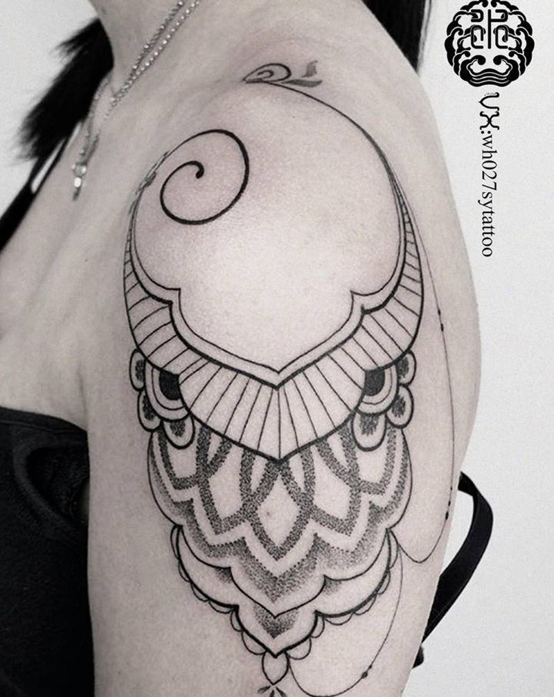 蕾丝边纹身图片_手臂点刺图腾蕾丝纹身图案