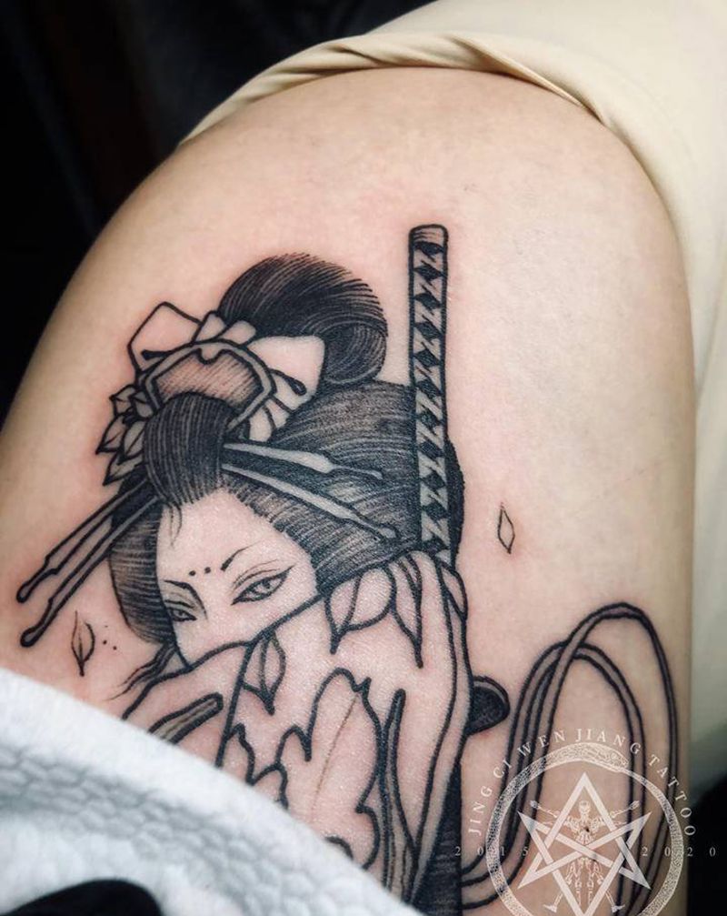 艺妓纹身图片_腿部老传统纹身图案