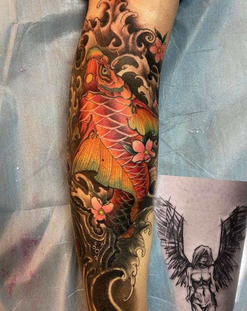 鲤鱼覆盖作品纹身图片_腿部脚部新传统老传统鲤鱼遮盖纹身图案