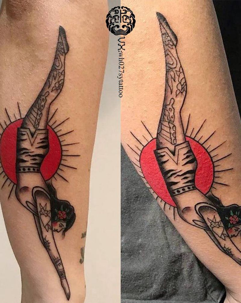 跳东湖纹身图片_手臂Old School跳水纹身图案