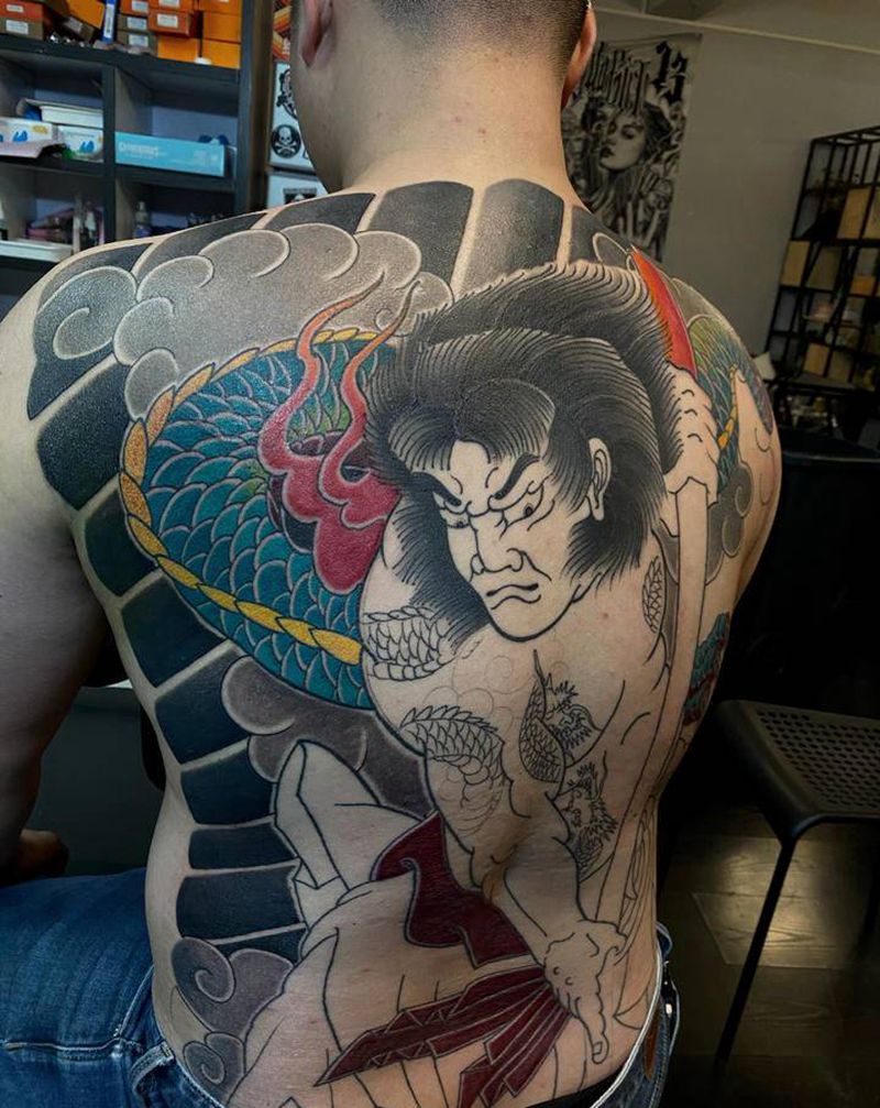 九纹龙史进纹身图片_背部臀部老传统新传统满背史进纹身图案