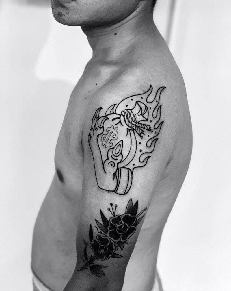 old school 未完成纹身图片_手臂Old School纹身图案