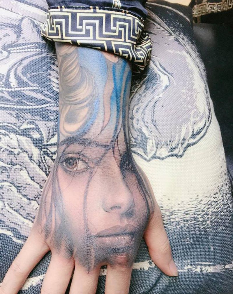 手背写实纹身图片_手部欧美写实纹身图案