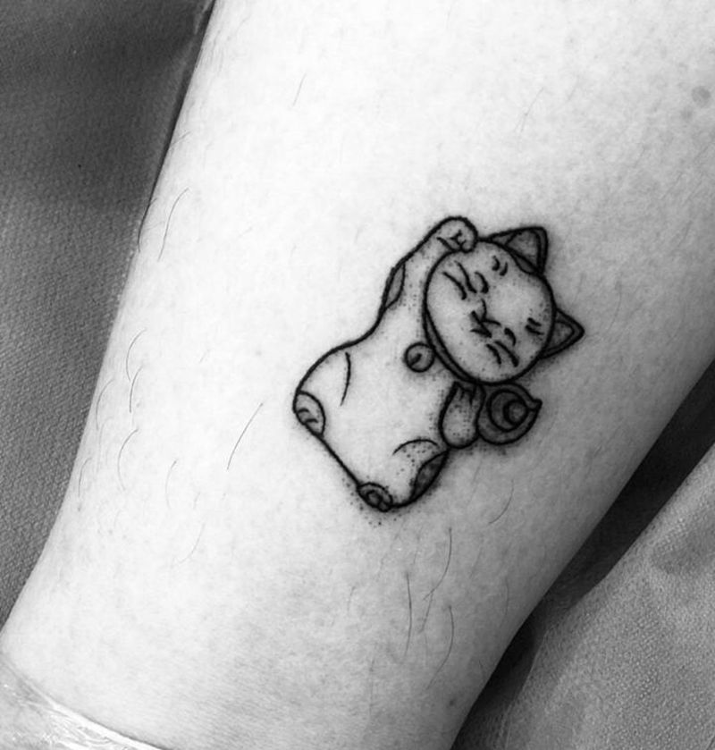 今日作品更新#招财猫纹身图片_腿部几何招财猫纹身图案