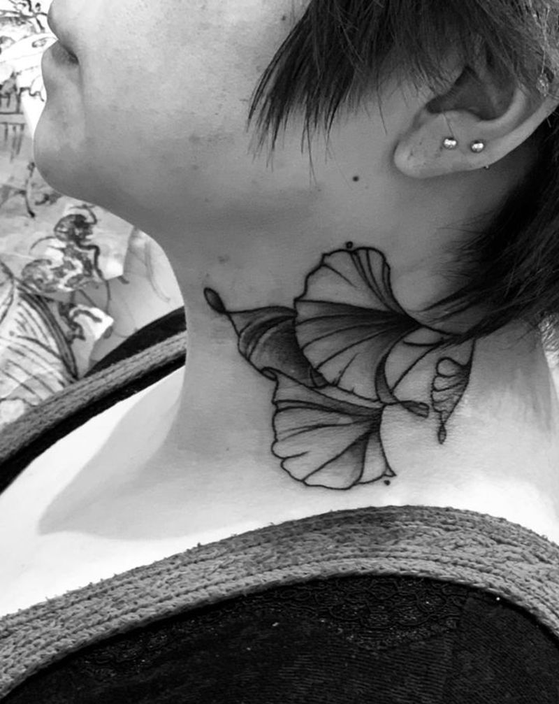 #遮盖#今日作品更新#银杏#纹身图片_颈部Old School纹身图案