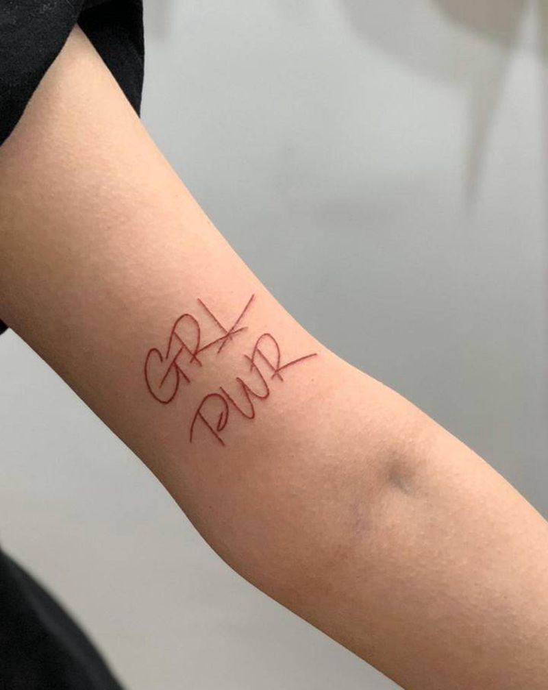 今日作品更新#女性力量#纹身图片_花体字纹身图案