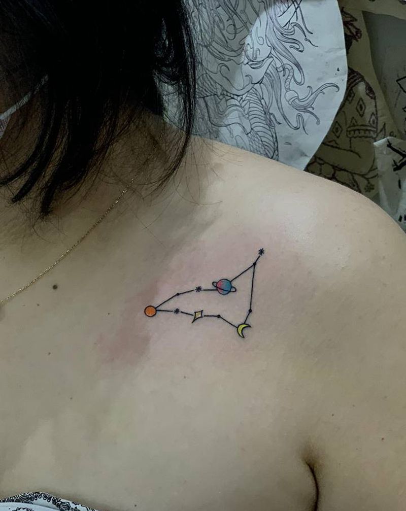 今日作品更新#星座#纹身图片_肩部几何摩羯座纹身图案