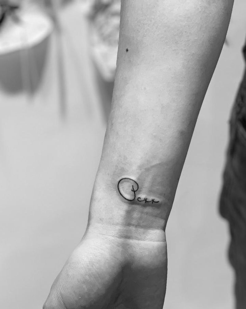 今日作品更新#雪花❄️#总耗时纹身图片_手臂花体字纹身图案