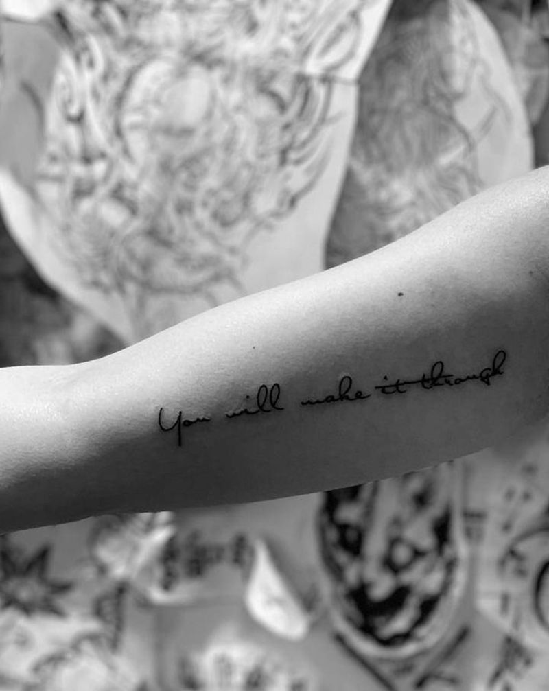 今日作品更新#花体英文#纹身图片_手部花体字纹身图案