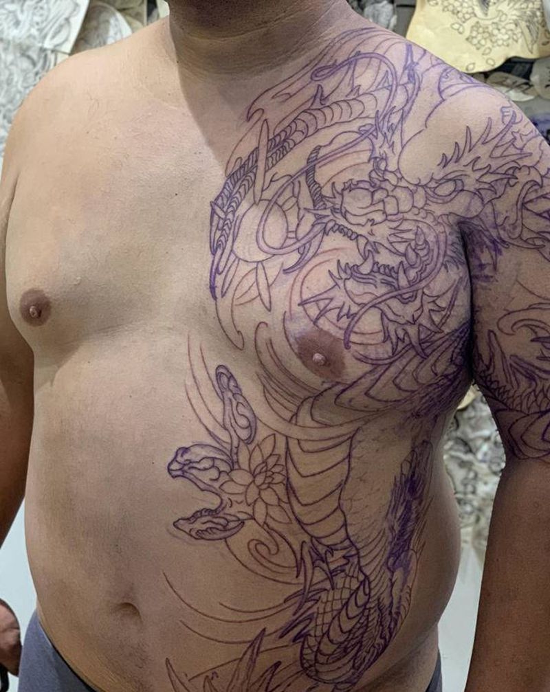 【今日作品更新】 #半胛开衫纹身图片_胸部腰部新传统龙纹身图案