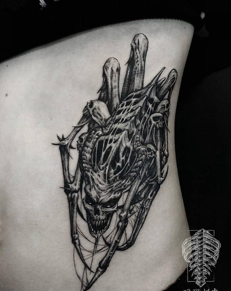 小虫虫纹身图片_暗黑纹身图案